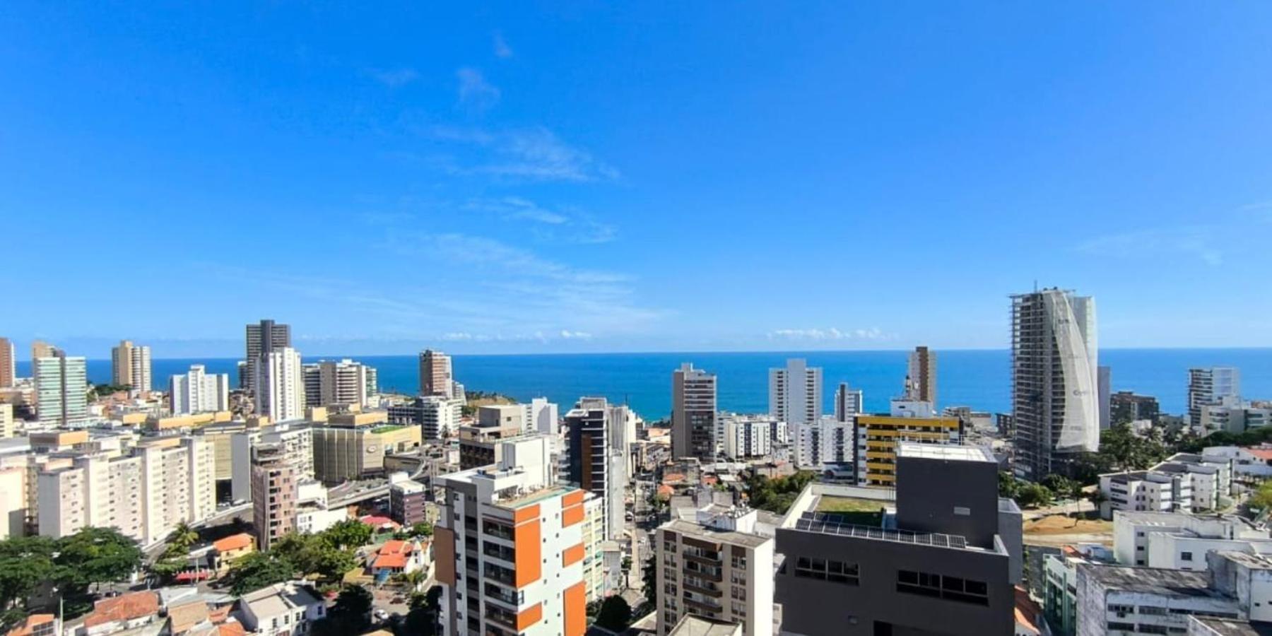 Lindo Apt Vista Mar Completo Com Piscina No Rooftop Do Edf, Proximo Ao Porto Da Barra Сальвадор Экстерьер фото